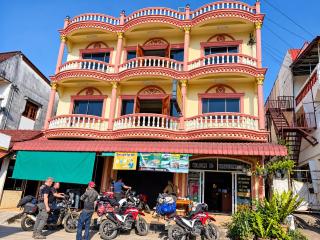 Thaveesinh Hotel - 8