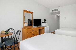 Comfy Rockies Retreat for 4 Canmore DT Near Banff - 2
