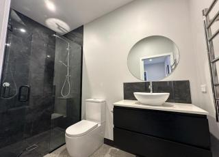 Stylish & Cosy Unit Near The Remarkable - 2