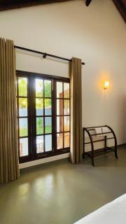 Thalalla White Gate - 2