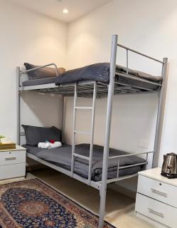 The Nest Bunk & Capsule MbZ - 5