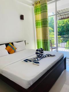 Sea Zone Resort & villa Mirissa - 9