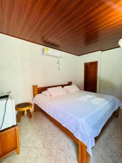 Finca Monteverde en Doradal Piscina jacuzzi y naturaleza hasta 30 personas - 1