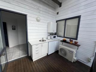 Restful Kerikeri Retreat - Heated Pool, Views and Private Bathroom - 3