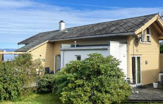 Awesome Home In Bjoa With Wifi - 0