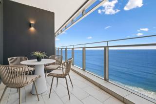 Jewel L26 Absolute Beachfront 3BR + Free Parking - 9