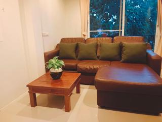 Elevated Bungalow House 5 min from the beach 3-6 - 2