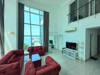 Seaview Maritime Duplex 2BR Suite by Dr Alston - 7