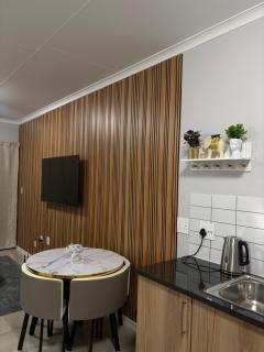 Urban Hideaway - 0