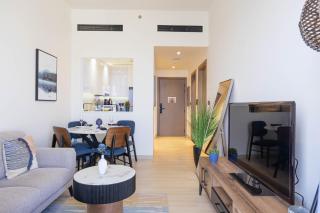 Bloomfields 1BR - Binghatti Heights - JVC - 1