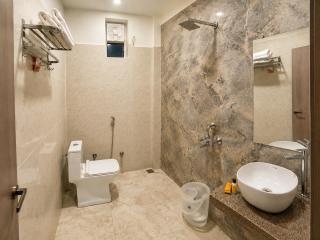 Hotel Amba Regency - 2