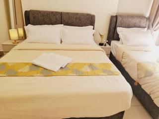 New! Bali 5-8pax Melaka Town @ Play View Condo - Malacca - 3