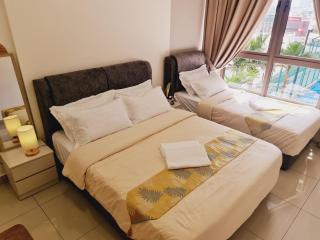 New! Bali 5-8pax Melaka Town @ Play View Condo - Malacca - 2