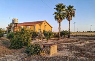 Nice Home In Belalcázar With Private Swimming Pool, Can Be Inside Or Outside - 2