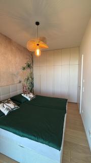 Botanical Apartment - 2