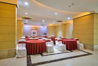 Treebo Premium Metropolis - 4