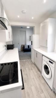The Aire House - 4 Bed - 4 En-suite House - 4