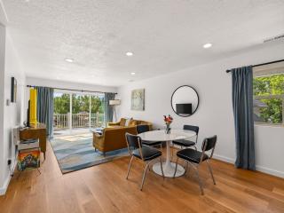 Swanky Mid Century Gem 2BR1BA Deck Fireplace - 1