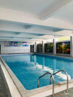 Golden Iris Inn - 2