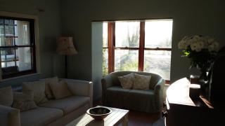 Rings Coach House Retreat - 2