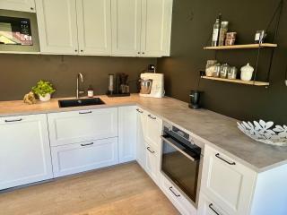Spacious, bright and central top apartment in Halden - 8