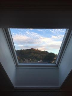 Spacious, bright and central top apartment in Halden - 2