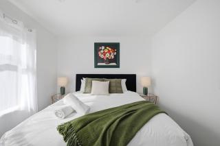 Central 2 king bdrm 2 bath 1 min walk to casino Town Hall Tepai - 3