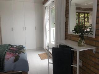 Sanctuary Cottage at Summer Place - 2