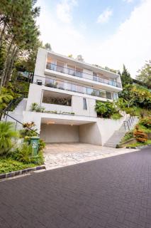 Villa Kharis 5BR Private Stay with View - 0
