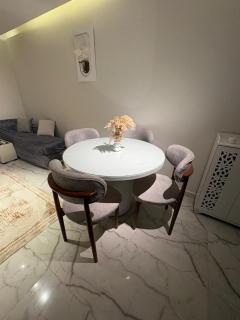 Apt 2 140 Ashgar City - 1