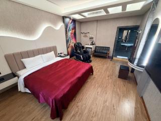 Huaxiang Motel - Fengshan - 8
