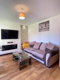 Stylish 2 Bedroom Apartment in Bradford City Center with Free Parking - 9