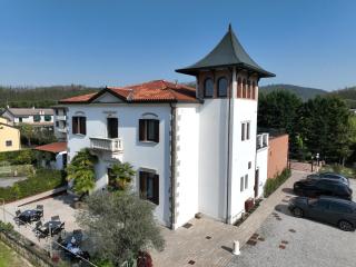DeRerumNatura Luxury Apartments - 0