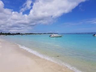 Penthouse Le Cerisier Beachfront Trou Aux Biches, Mont Choisy - 6