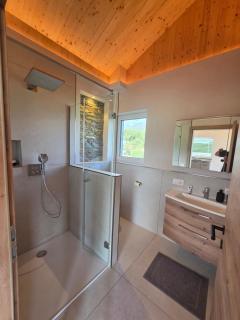 Tiny House Villa near Lake Millstatt & Goldeck, Mountain View, Ski & Nature - 4