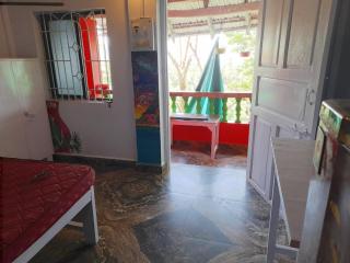 Ormal Guest House - Agonda - Red - 3