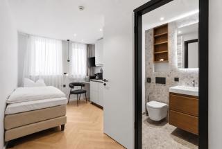 Neues Boarding House in Aachen, Würselen, Nähe CHIO, Autobahn, Self-Checkin - 8