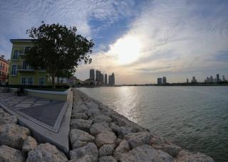 Free Beach Access & 50 percent on Aqua Park at Pearl Marina 1802 - 9