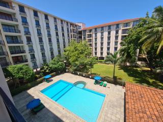 Modern 2BR beach home - 4