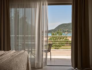 Avesta Private Villas Niovi - 3