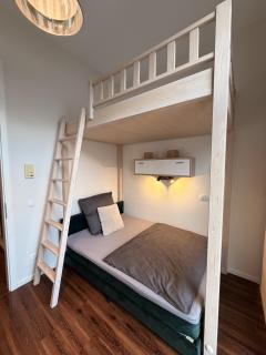 Fewo Zoe - Zentrale City Wohnung - 2 Schlafzimmer - 4 Betten - Küche - Ideal für Familien - 6