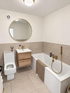 Cosy 2-Bedroom Flat in Glasgow - Sleeps 5 - 6