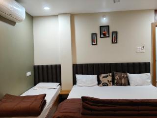 Mahakal divine stay - 0