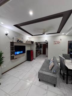 Luxurious Villa in Baharia Town Karachi - 4