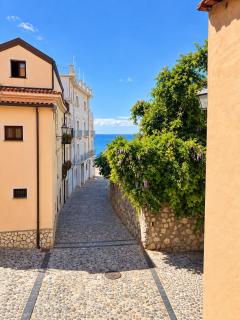 Caterina House - 1