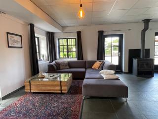 Appartement Weistraat, prachtig gelegen in de Betuwe in het dorpje Tricht, op loopafstand van de Linge - 9
