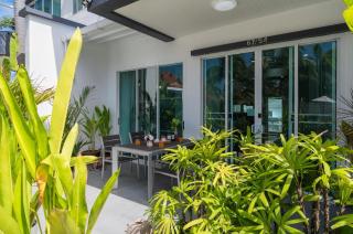 Tropical Kamala Townhouse Pool Access (KP54) - 8