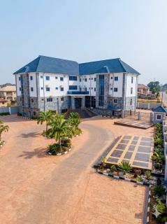 GreenstoneHotelNsk - 1