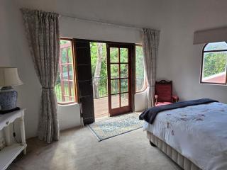 Jade River House - 5