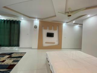 Hotel Crossroads Kalam - 3
